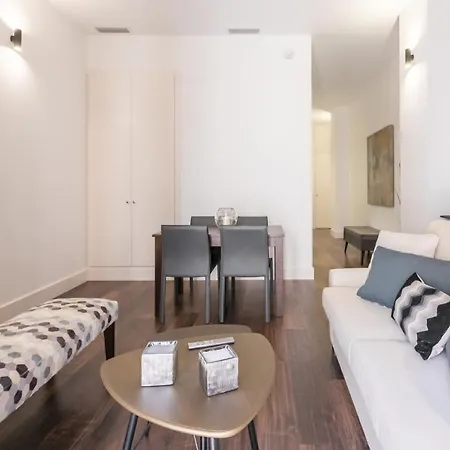 Green-Apartments Sierpes Luxury Suites Séville Extérieur photo